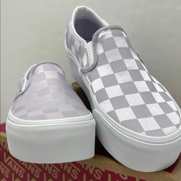 Vans Platform Sneakers Classic Slip-On Stackform
Satin Checkerboard Lilac Lavand - Picture 5 of 16
